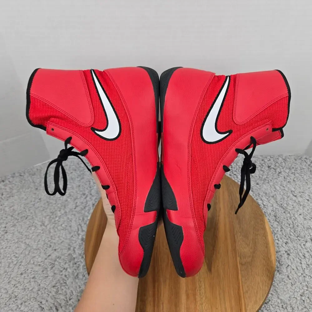 Nike Men 10.5 Machomai 2 Red White Black Gym Lightweight Boxing Shoe 321819-610